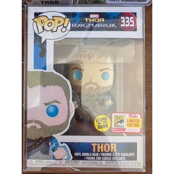 Funko Pop! Marvel Thor Ragnarok Thor #335 GITD 2018 SDCC Sticker w/ Protector - Picture 1 of 7